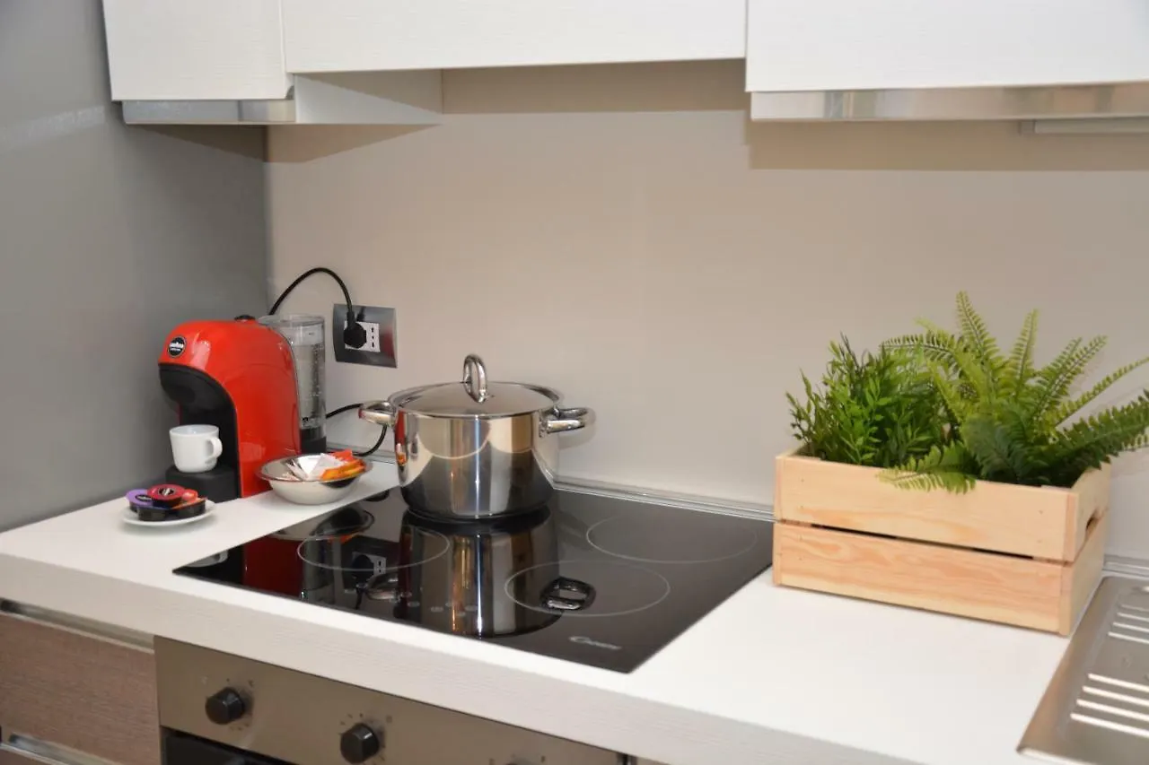 Marconi Thematic Suites Apartments Bologna